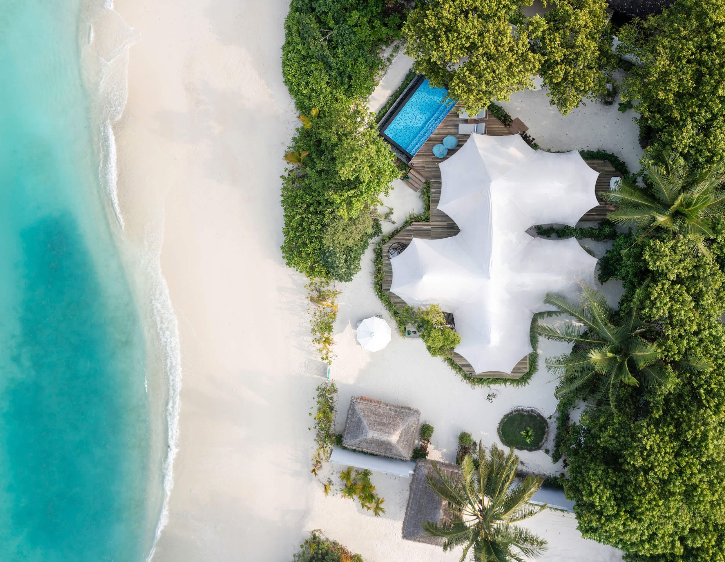 Safari-Zeltvilla am Strand mit Pool - Bild 3