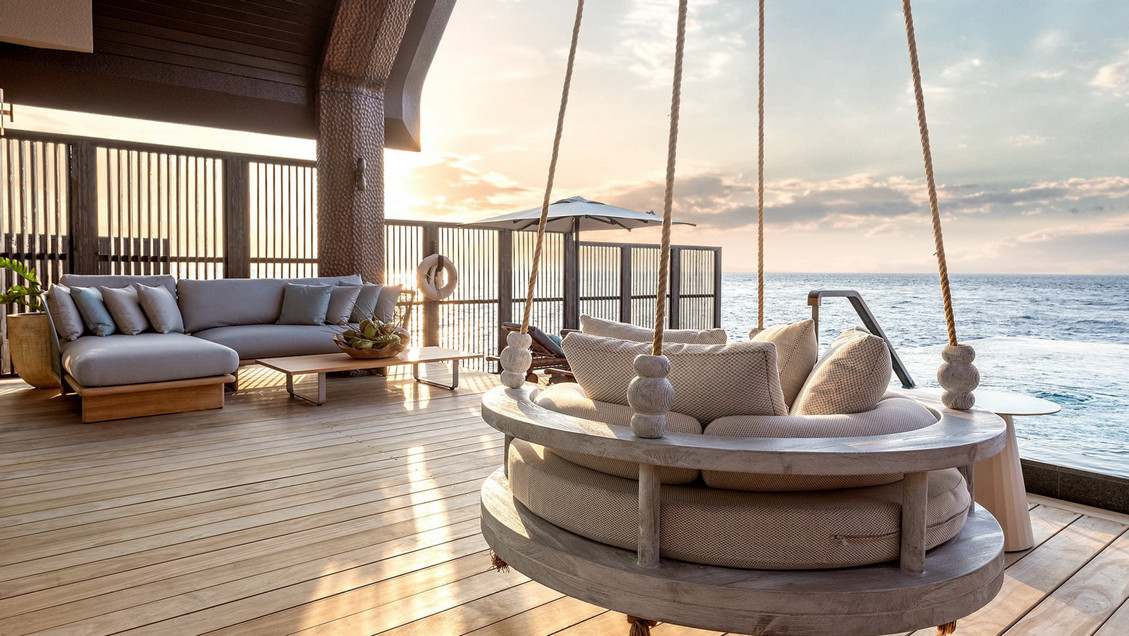 Ozean-Poolvilla in Sonnenuntergangslage - Bild 2