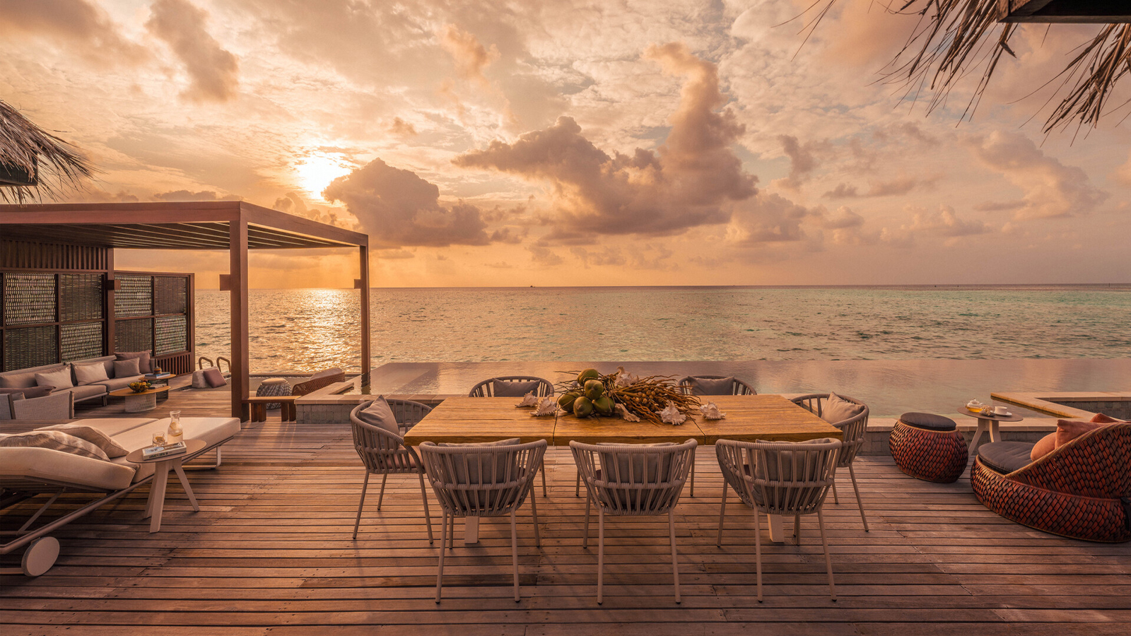 Wassersuite mit drei Schlafzimmern zum Sonnenuntergang - Bild 1