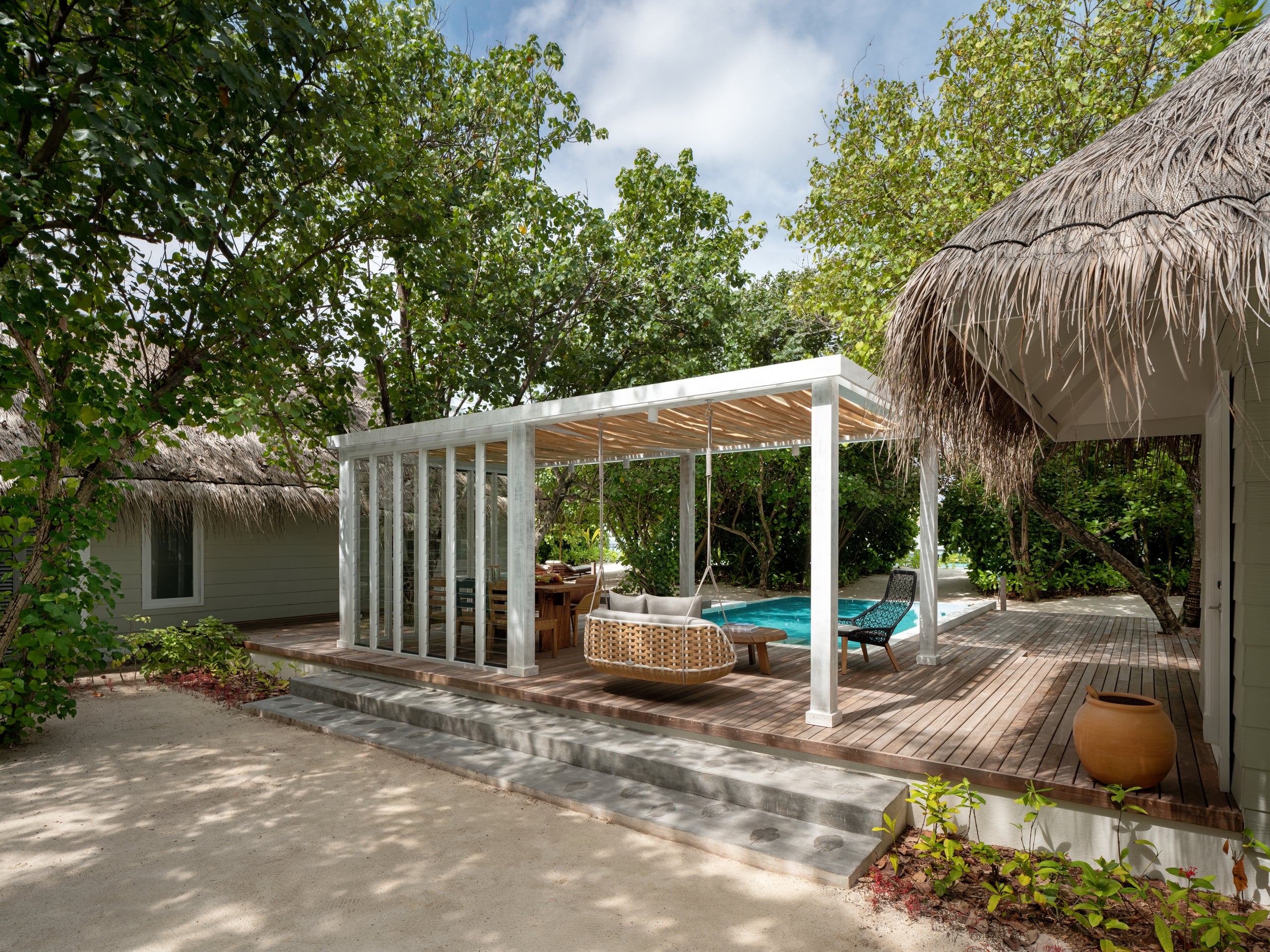 Beach Villa Suite mit Pool und drei Schlafzimmern - Bild 3