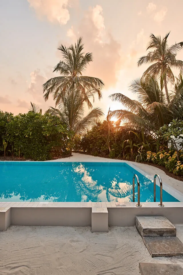 Strandvilla mit zwei Schlafzimmern und Pool - Bild 1
