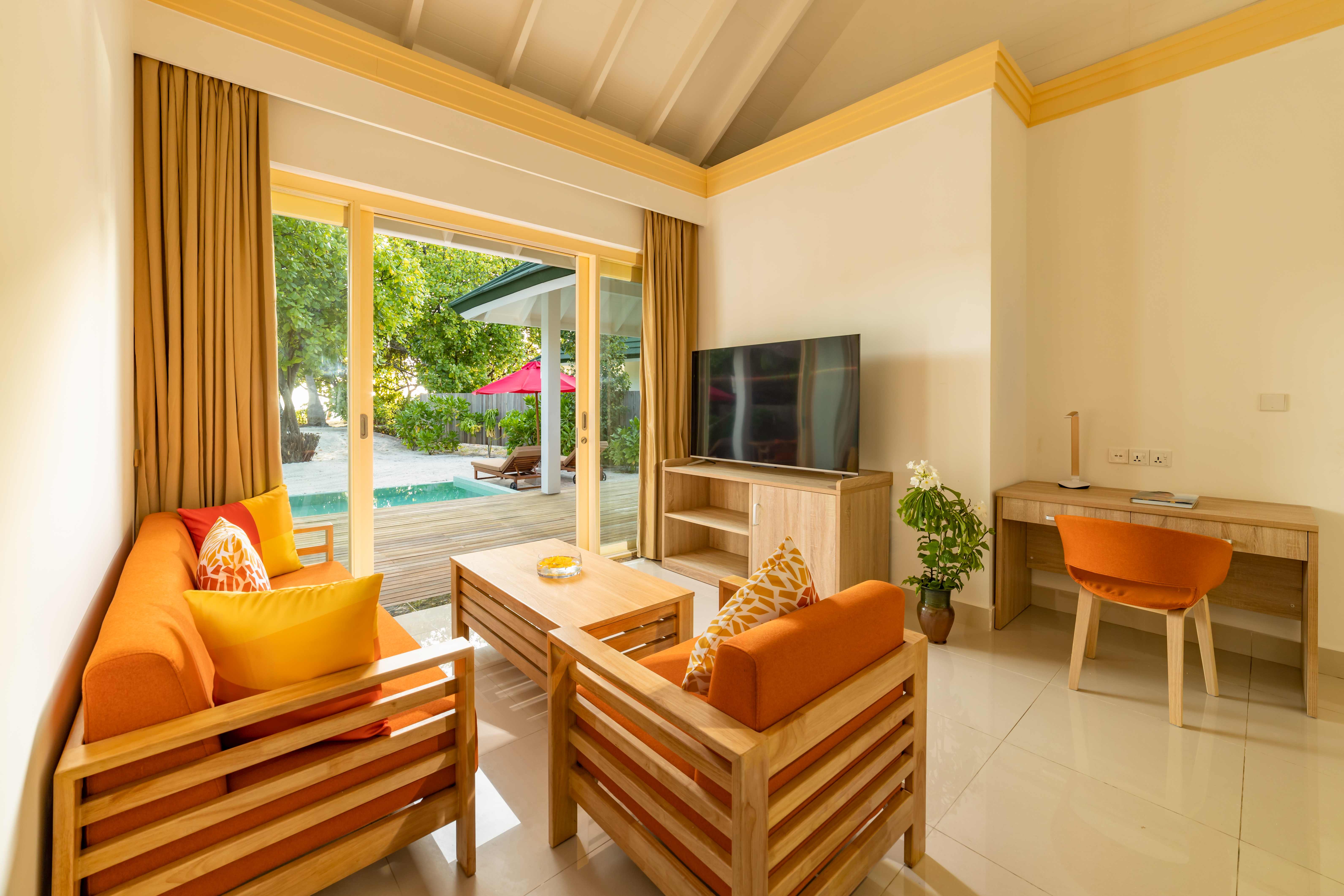 Strandvilla mit zwei Schlafzimmern und Pool - Bild 2