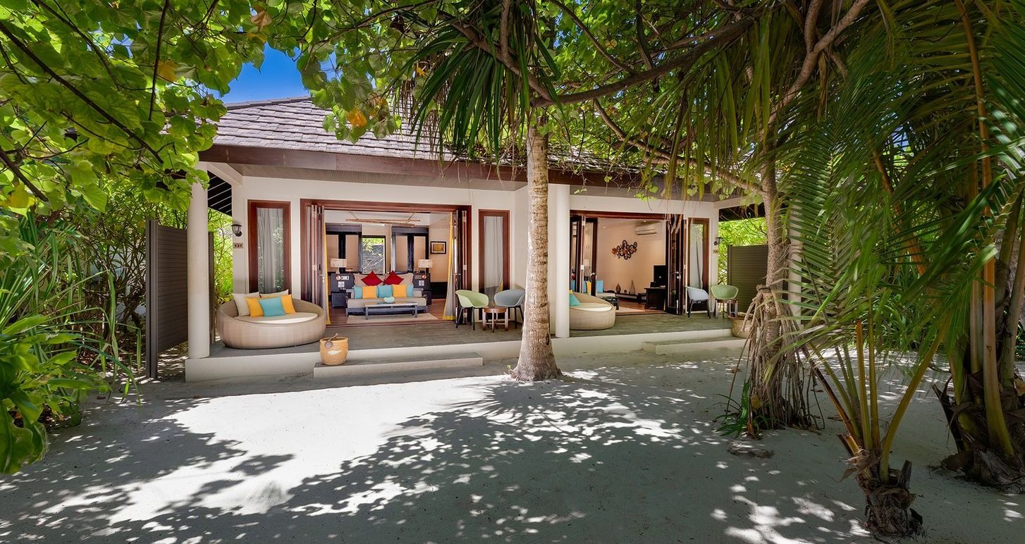 Familien-Strandvilla in Sonnenuntergangslage mit zwei Schlafzimmern - Bild 1