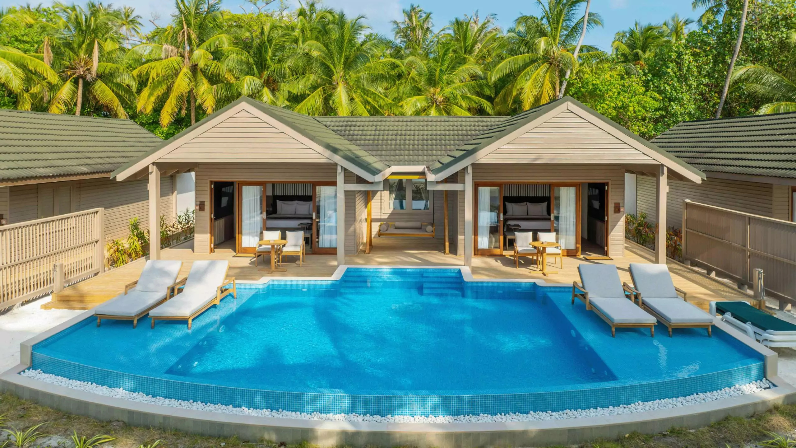 Zwei-Schlafzimmer-Strandpoolvilla - Bild 1