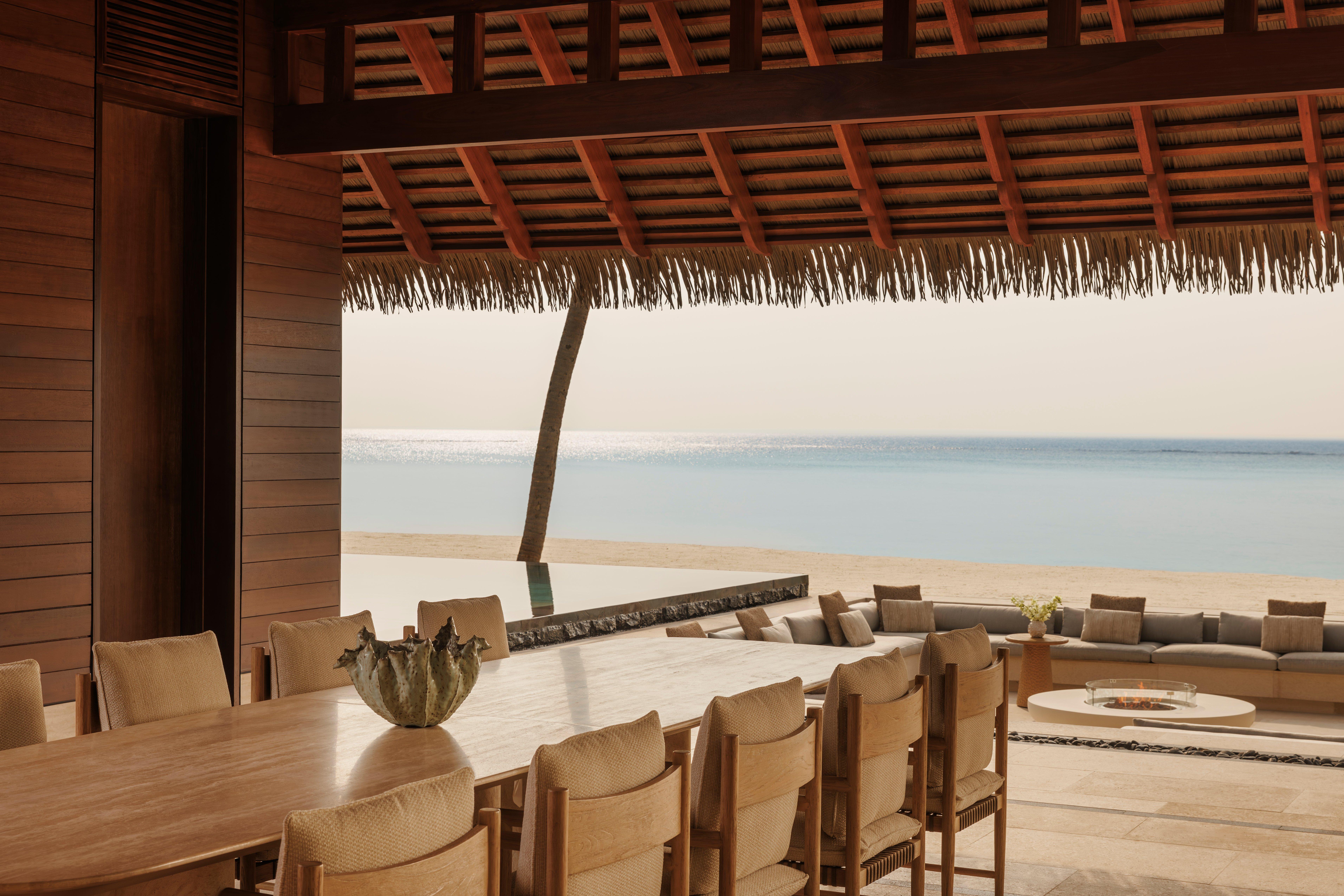 Intimate, secluded dining