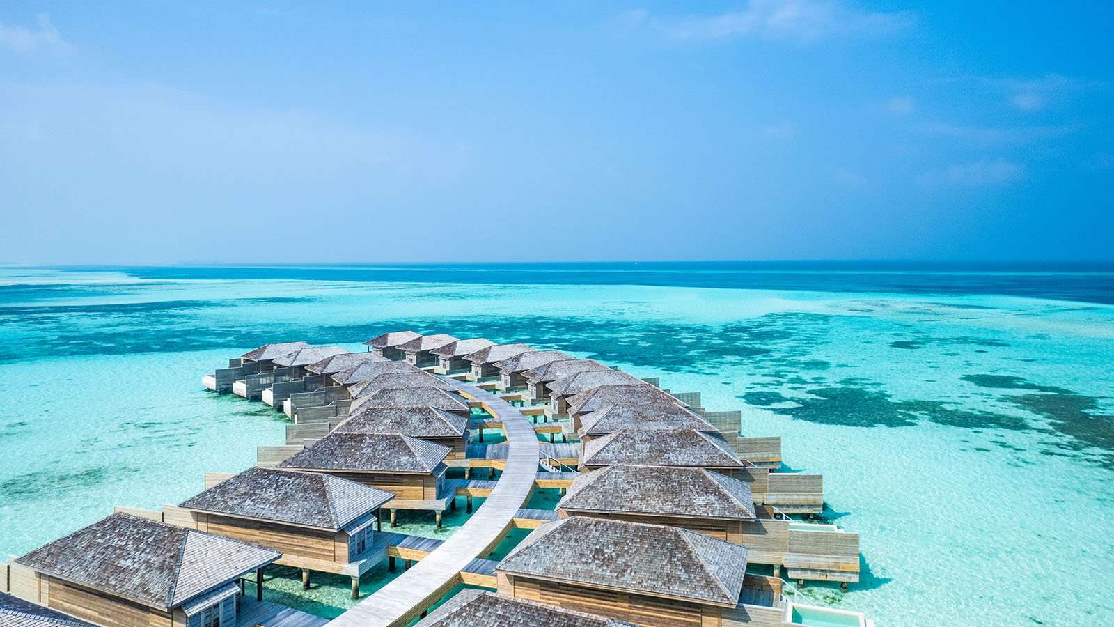Overwater-Villen über der Lagune